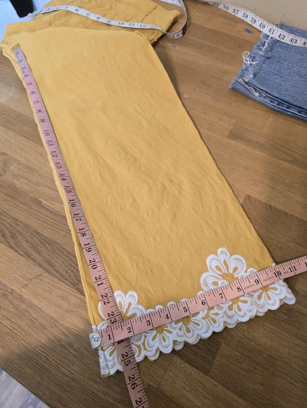 Maeve The Colette Floral Embroidered Pants 27 - Picture 11 of 11